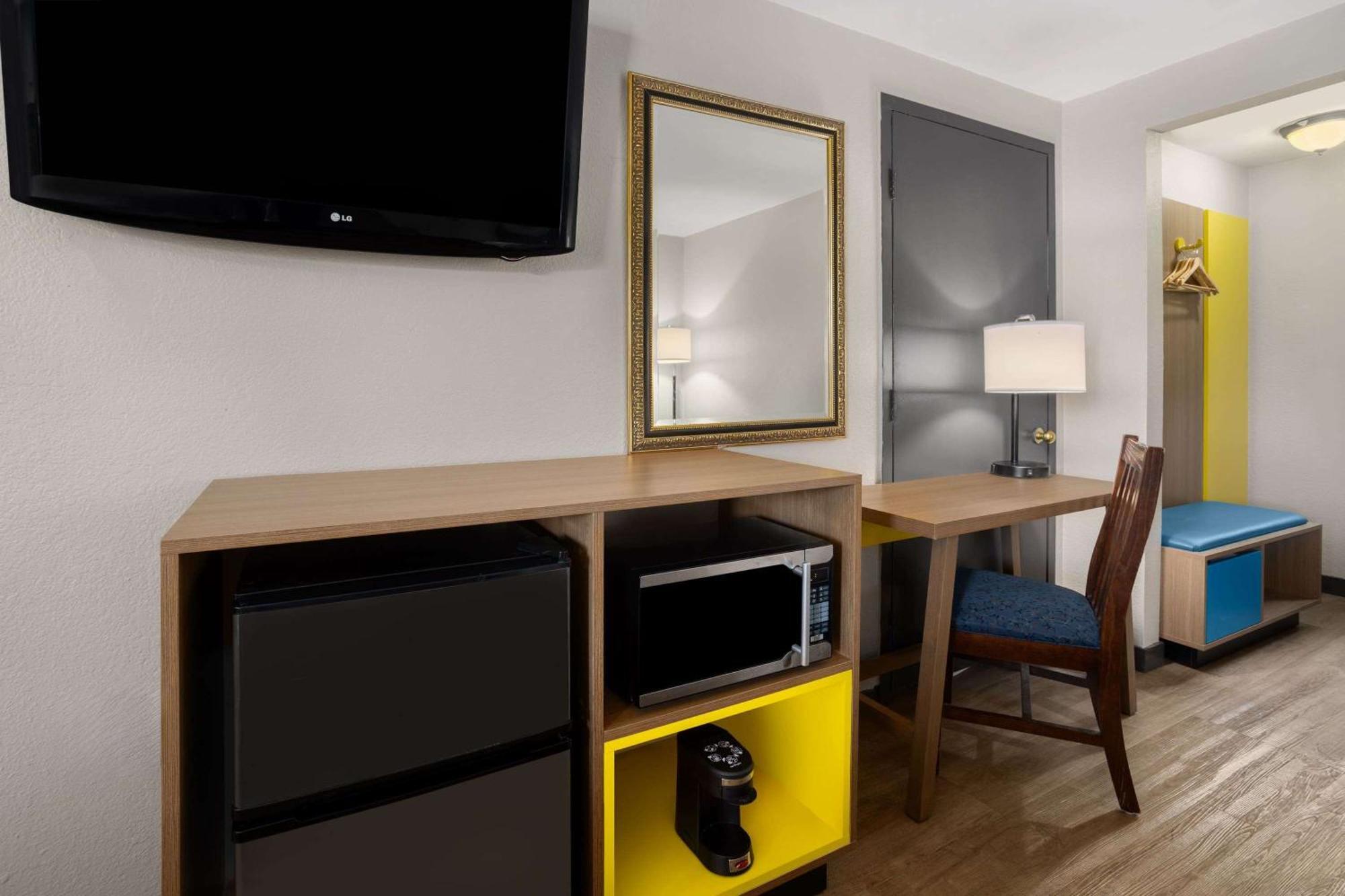 Hotel Days By Wyndham 3*