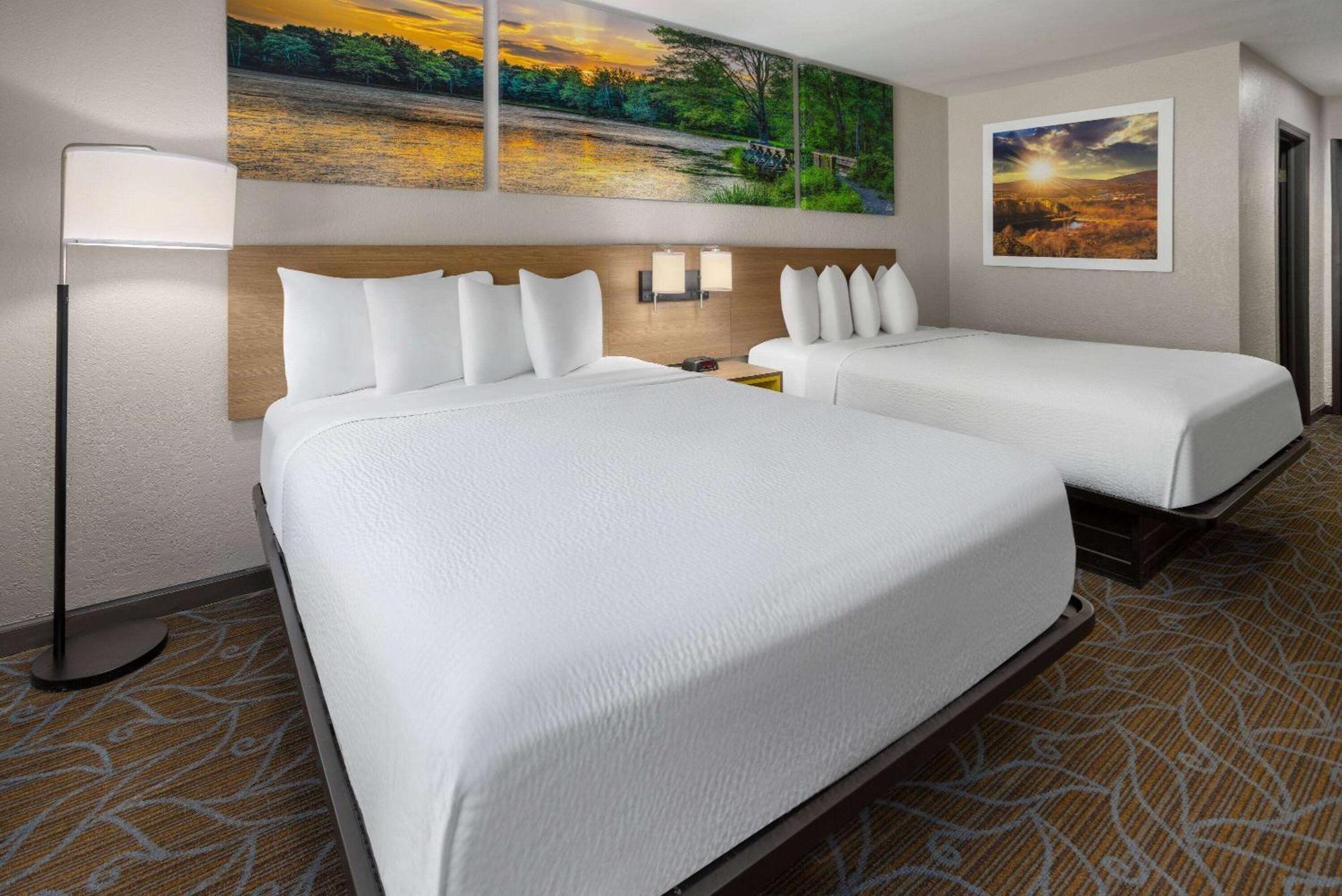 Days By Wyndham Hotel 3*